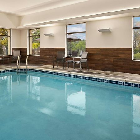 Fairfield By Marriott Inn & Suites Cedar Rapids North Exteriör bild