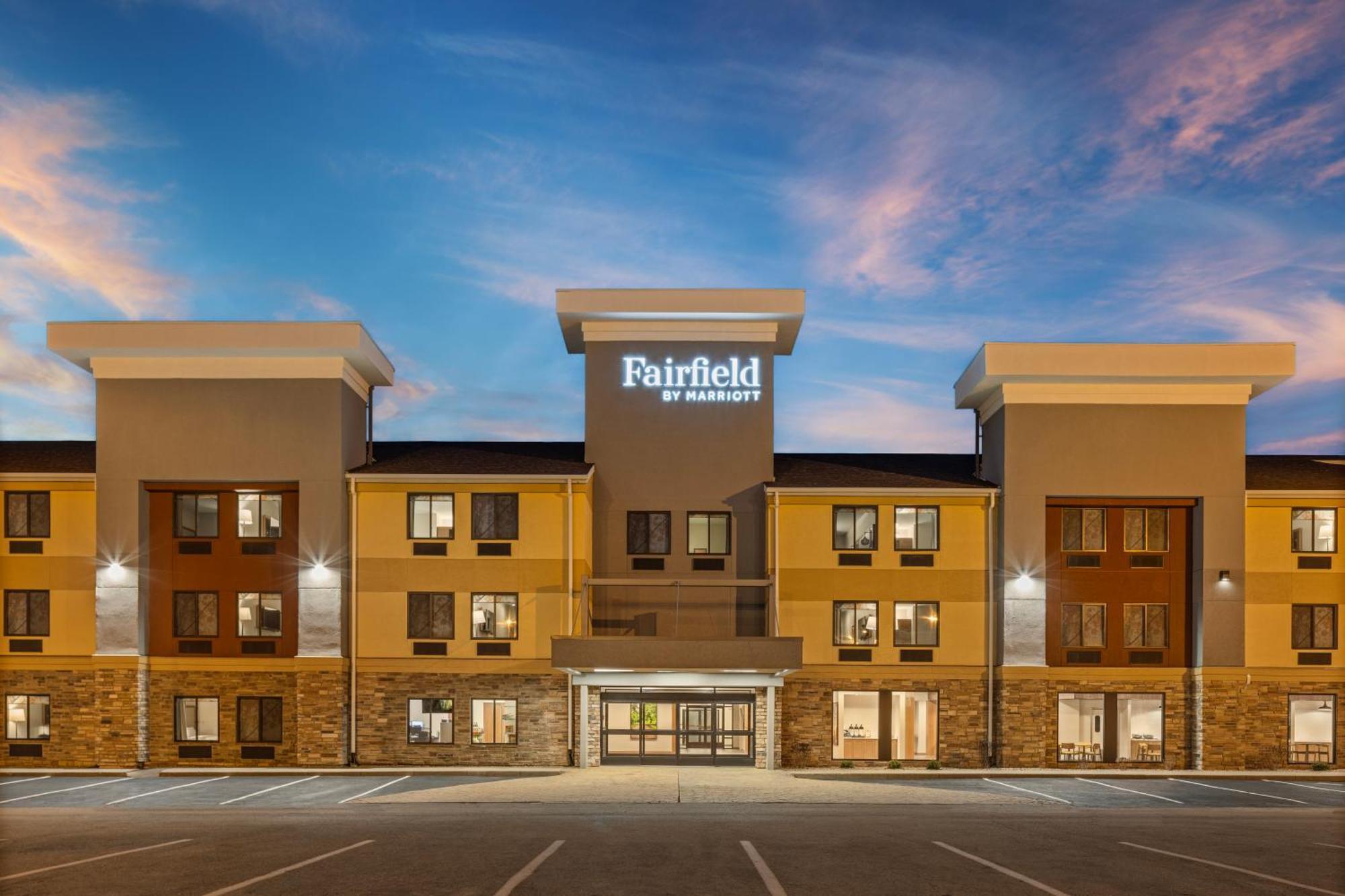 Fairfield By Marriott Inn & Suites Cedar Rapids North Exteriör bild